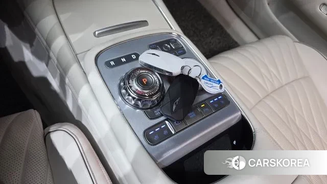 Genesis G90 (RS4) id 3348416 из Кореи 19