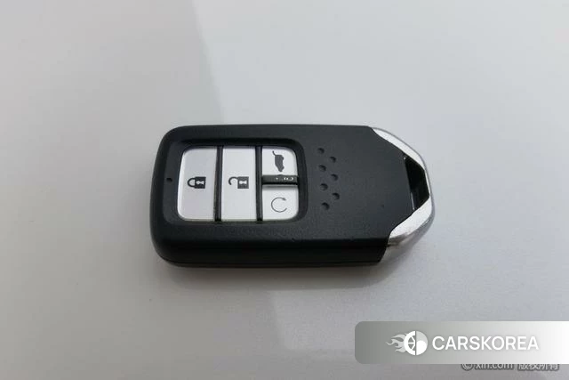 Honda UR-V id 4273902 из Китая 12