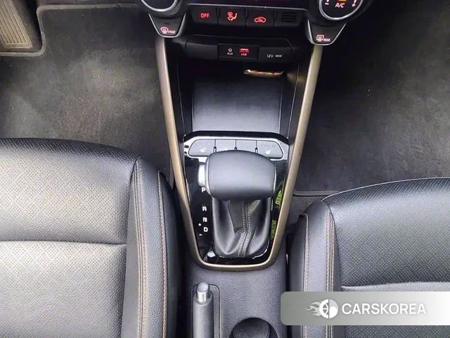 Kia Stonic id 3029470 из Кореи 19