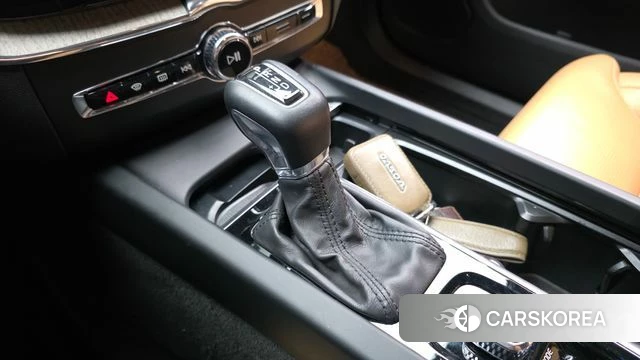Volvo XC60 second Generation id 4865297 из Кореи 32