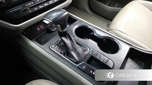 Kia The New Carnival id 3828466 из Кореи 19