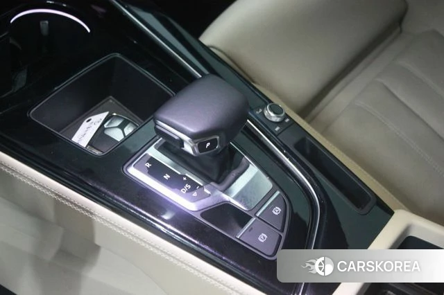 Audi A4 (B9) id 3878906 из Кореи 19