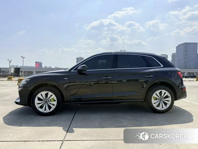 Audi Q5L id 4235009 из Китая 24