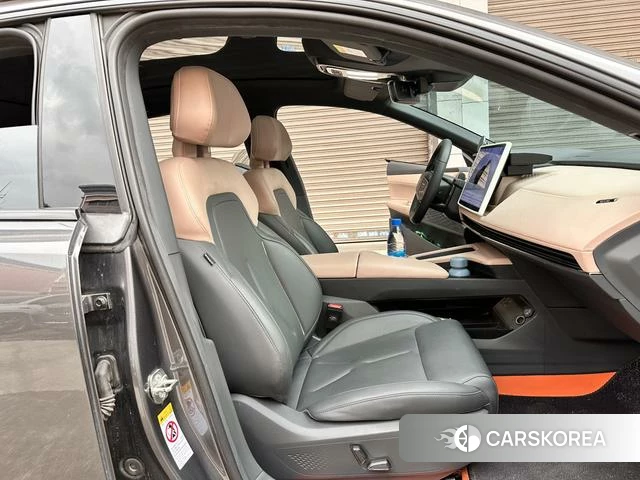 Dark blue car Dark blue SL03 id 4221778 из Китая 16