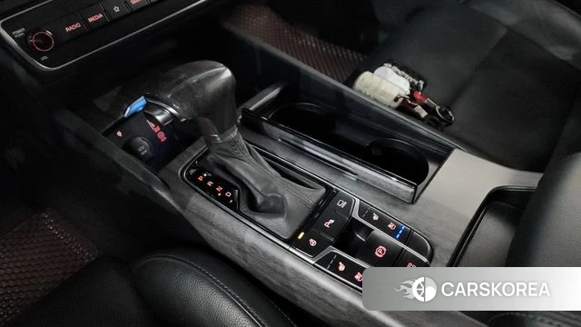 Kia Come New K7 id 3834430 из Кореи 19