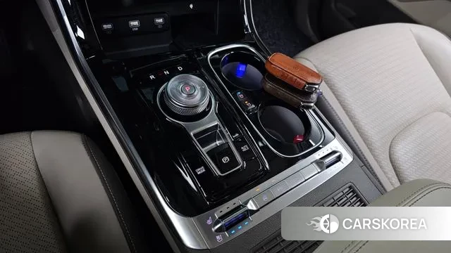 Kia Carnival 4th generation id 3032103 из Кореи 19