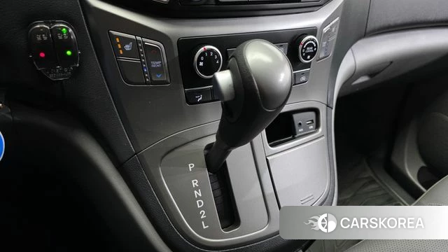 Hyundai The New Grand Starex id 4384935 из Кореи 30