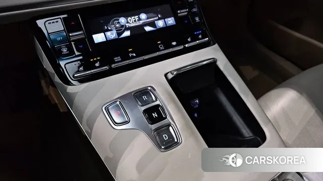 Hyundai The New Grandeur IG id 3508124 из Кореи 19