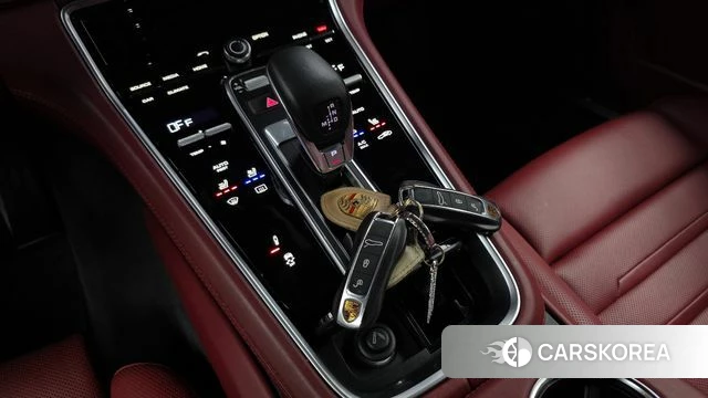 Porsche Panamera (971) id 4525971 из Кореи 30