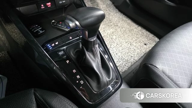 Kia Stonic id 4356288 из Кореи 29