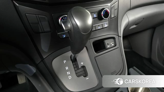 Hyundai The New Grand Starex id 3844912 из Кореи 19