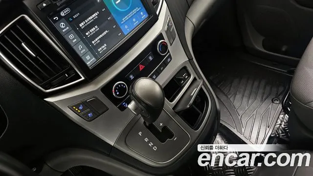 Hyundai The New Grand Starex id 2759147 из Кореи 19