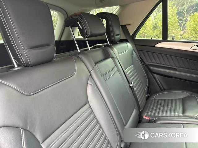 Mercedes-Benz GLE - Class W166 id 3873668 из Кореи 9