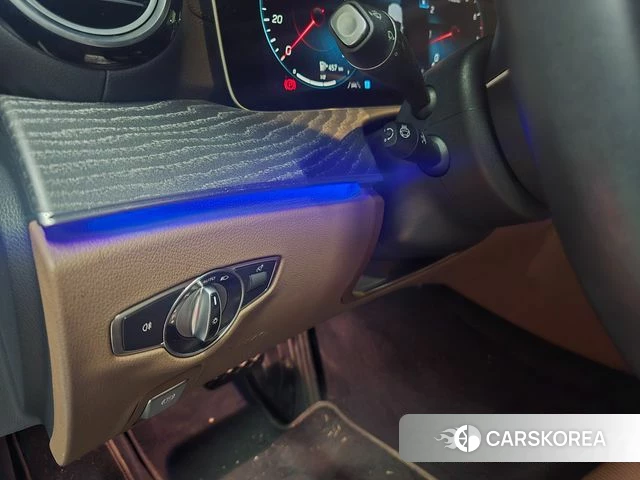 Mercedes-Benz E-Class W213 id 3832818 из Кореи 16