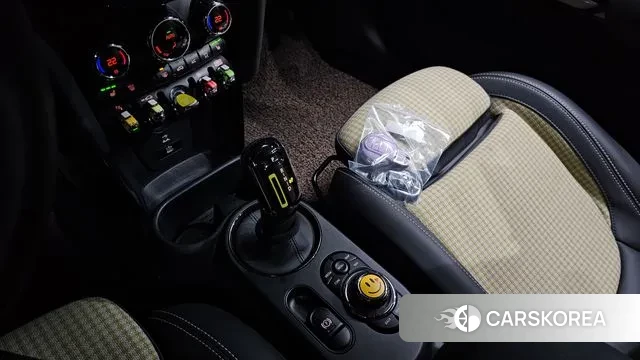 Mini Cooper Electric id 3394218 из Кореи 19