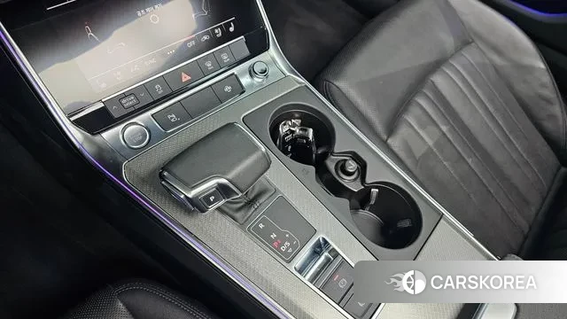 Audi A6 (C8) id 3214542 из Кореи 19