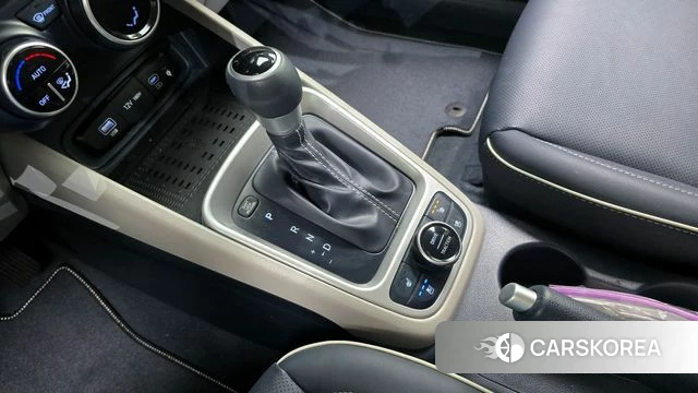 Hyundai Venue id 3877117 из Кореи 19