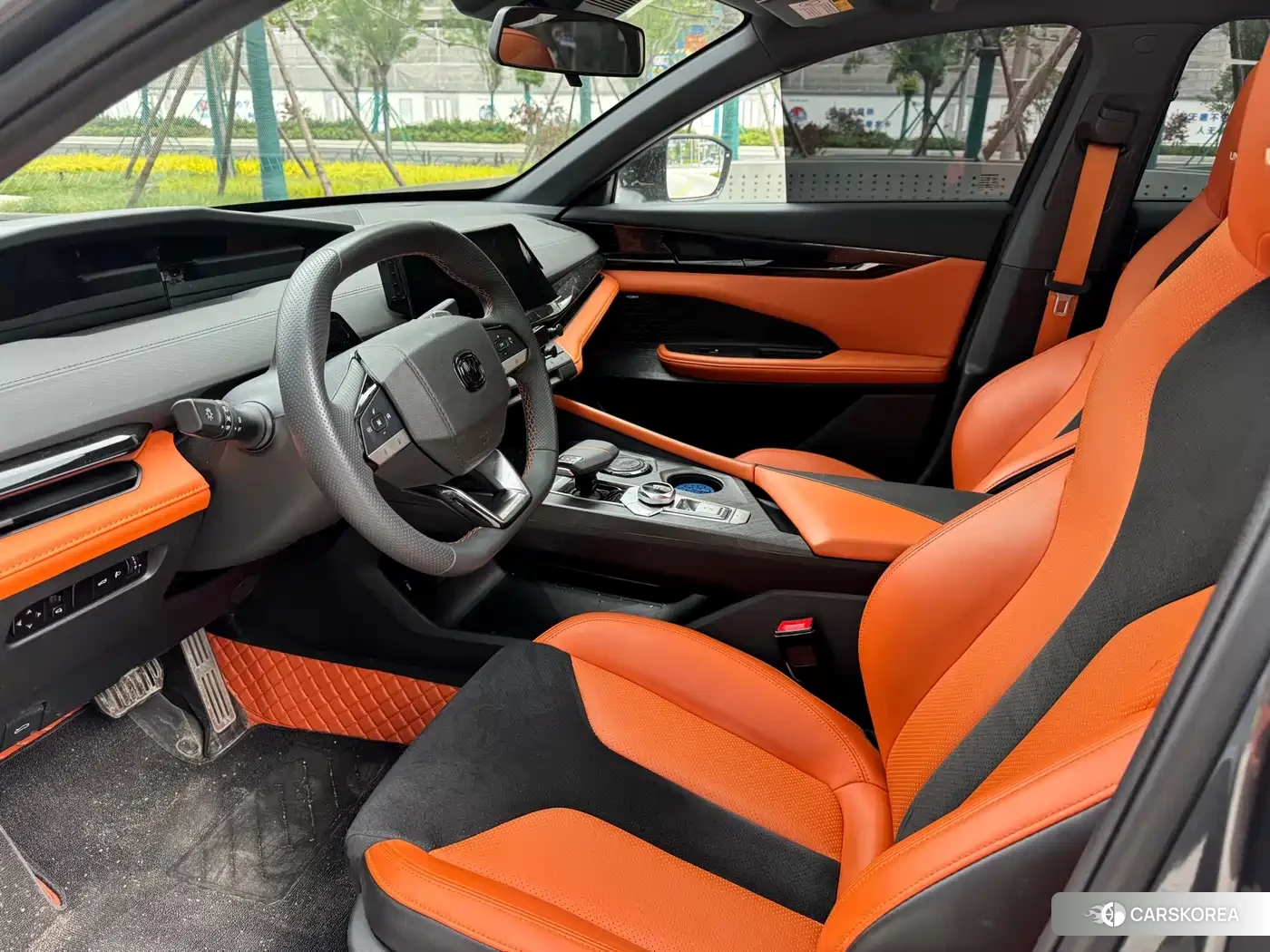 Chang'an UNI-V id 4644577 из Китая 14