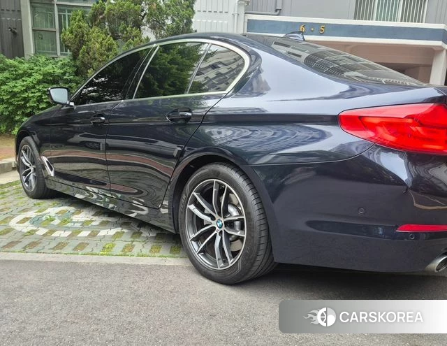 BMW 5 Series (G30) id 4482765 из Кореи 13