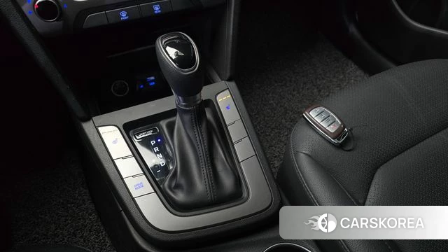 Hyundai Avante AD id 4188668 из Кореи 19