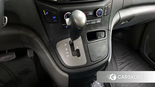 Hyundai The New Grand Starex id 3039218 из Кореи 19