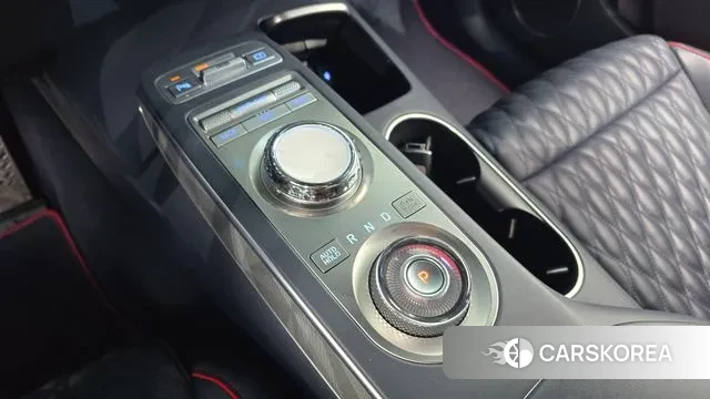 Genesis GV70 id 3433390 из Кореи 19