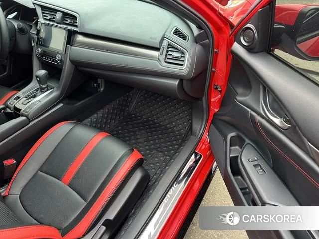 Honda Civic id 4260726 из Китая 17