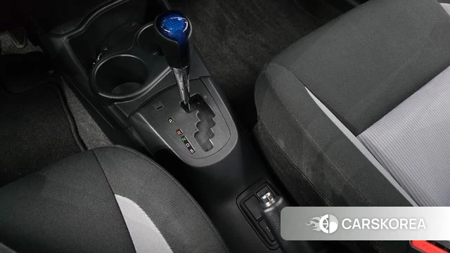 Toyota Prius C id 4390364 из Кореи 31