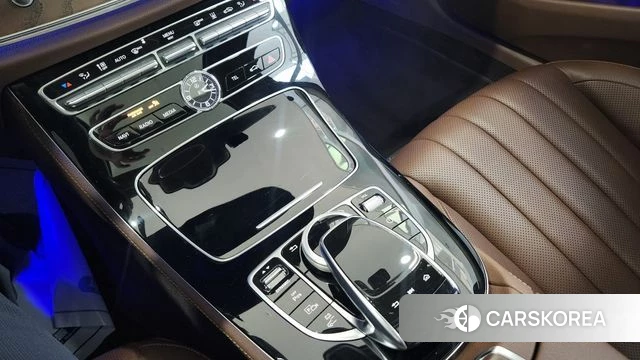 Mercedes-Benz E-Class W213 id 3885524 из Кореи 19