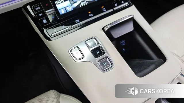 Hyundai The New Grandeur IG Hybrid id 3539780 из Кореи 19