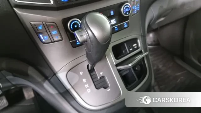 Hyundai The New Grand Starex id 2902595 из Кореи 19