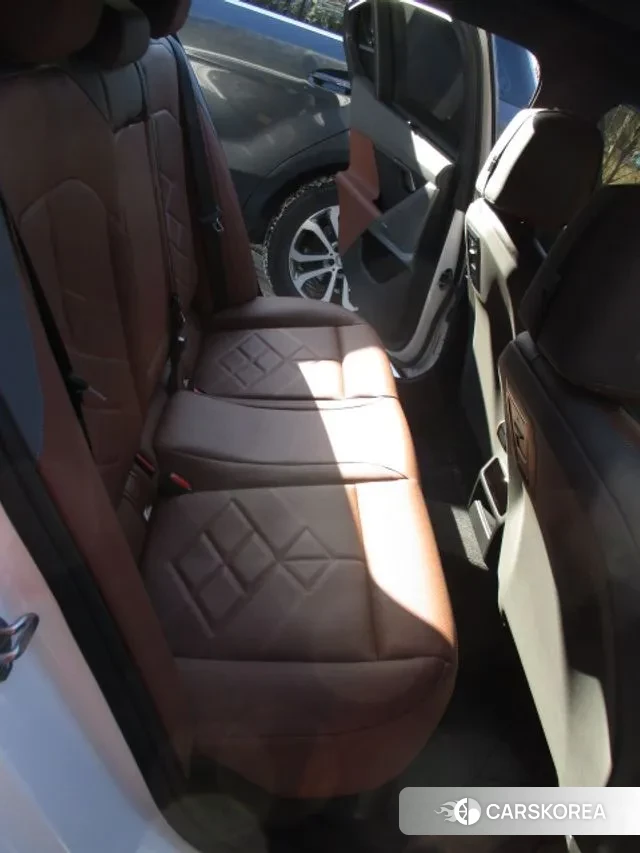 BMW 5 Series (G60) id 3619425 из Кореи 19