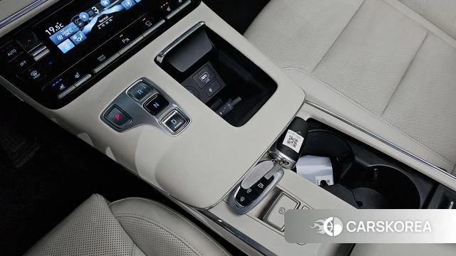 Hyundai The New Grandeur IG Hybrid id 4726161 из Кореи 33