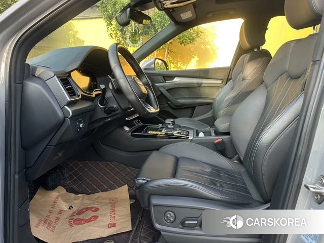 Audi Q5L Sportback id 4335020 из Китая 16