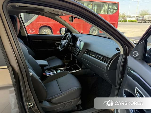 Mitsubishi  Outlander id 4253126 из Китая 18