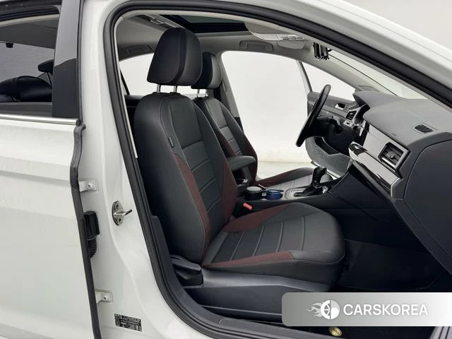 Volkswagen Bora id 4253597 из Китая 27