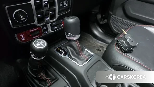 Jeep Wrangler (JL) id 3620646 из Кореи 19