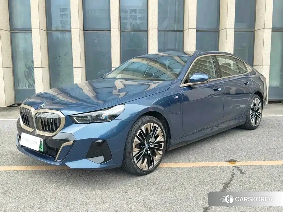 BMW i5 id 4600642 из Китая 12