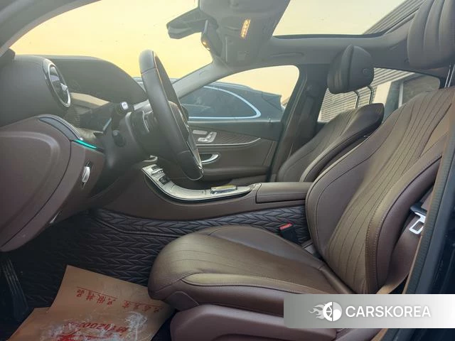 Mercedes-Benz E-class id 4258602 из Китая 21