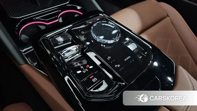 BMW 5 Series (G60) id 3596432 из Кореи 19