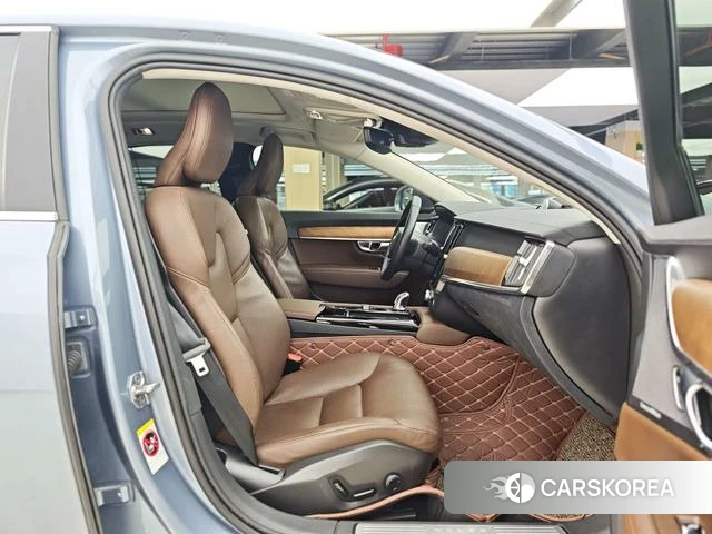 Volvo S90 PHEV id 4219954 из Китая 16