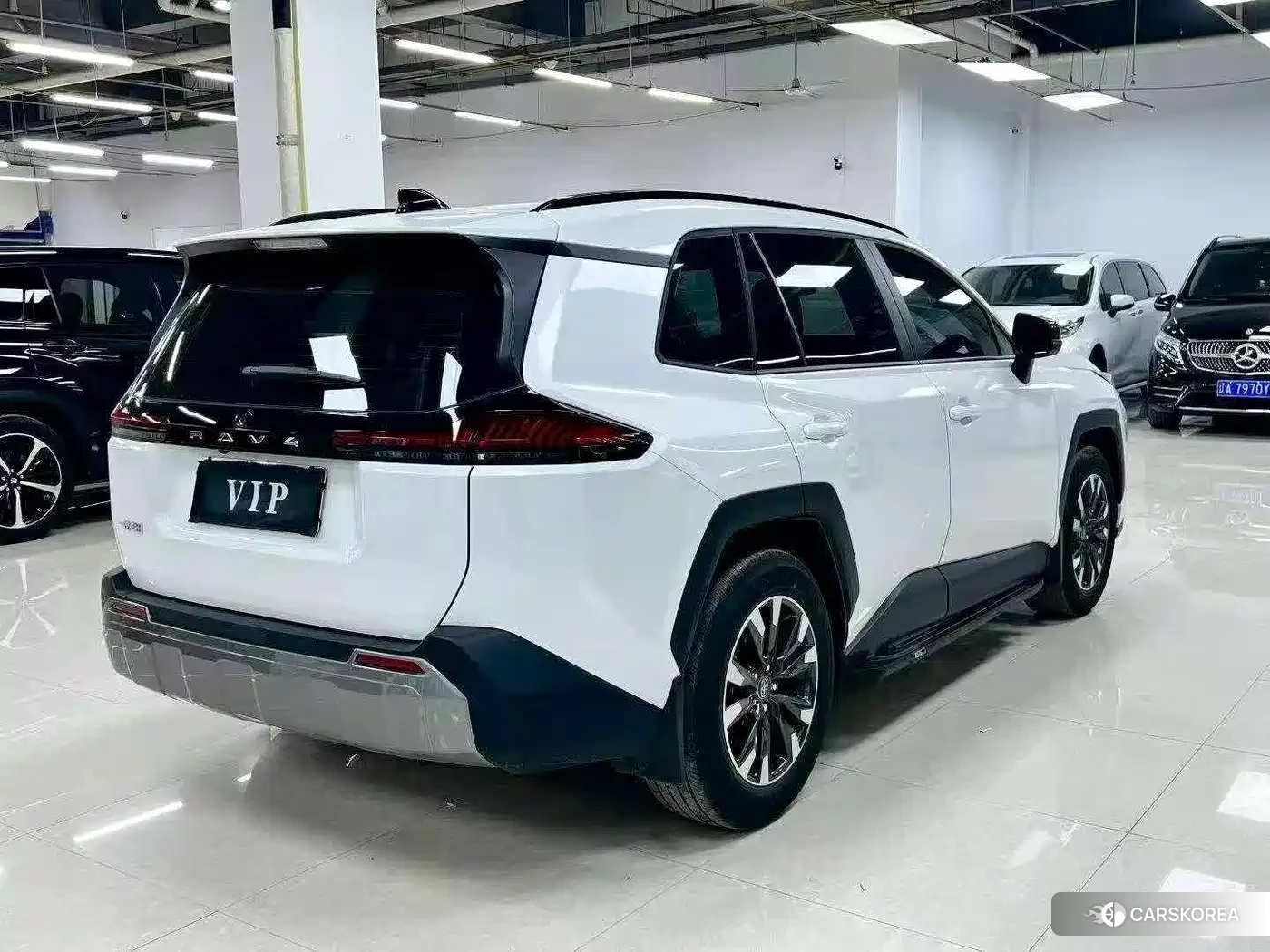 Toyota RAV4 id 4547395 из Китая 9