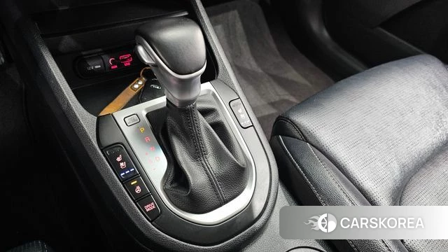 Kia Come New K3 id 4376996 из Кореи 19