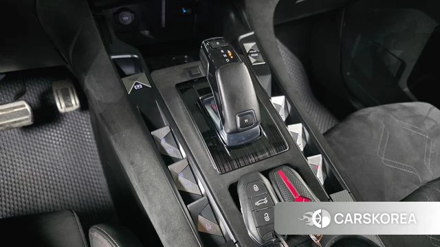 Citroen / DS DS7 Crossback id 3820397 из Кореи 19