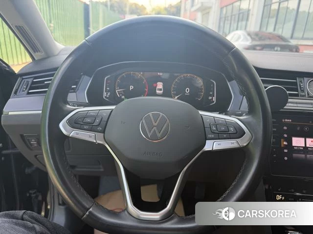 Volkswagen Magotan id 4264654 из Китая 20