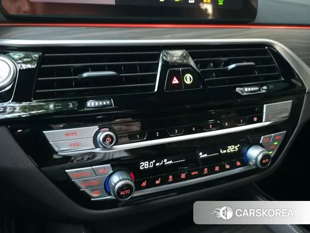 BMW 5 Series (G30) id 3070886 из Кореи 16