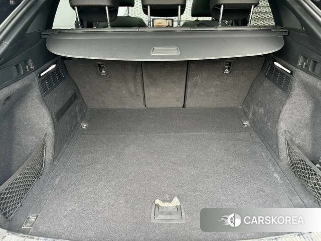 Audi Q5L Sportback id 4320698 из Китая 17