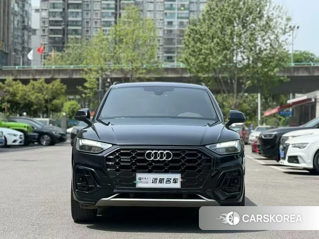 Audi Q5L id 4321143 из Китая 9