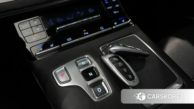 Hyundai The New Grandeur IG Hybrid id 3833505 из Кореи 19