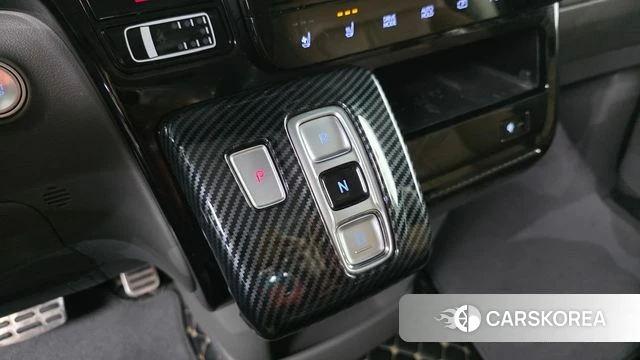 Hyundai Staria id 4324199 из Кореи 19